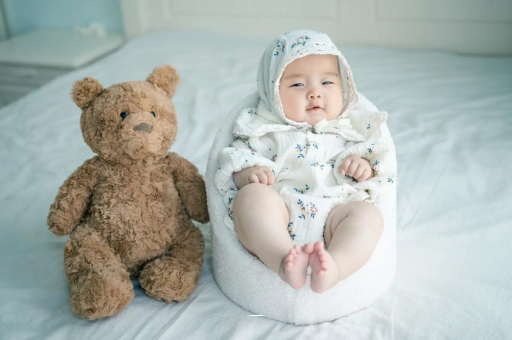 博兴宝宝吃不饱母乳的症状